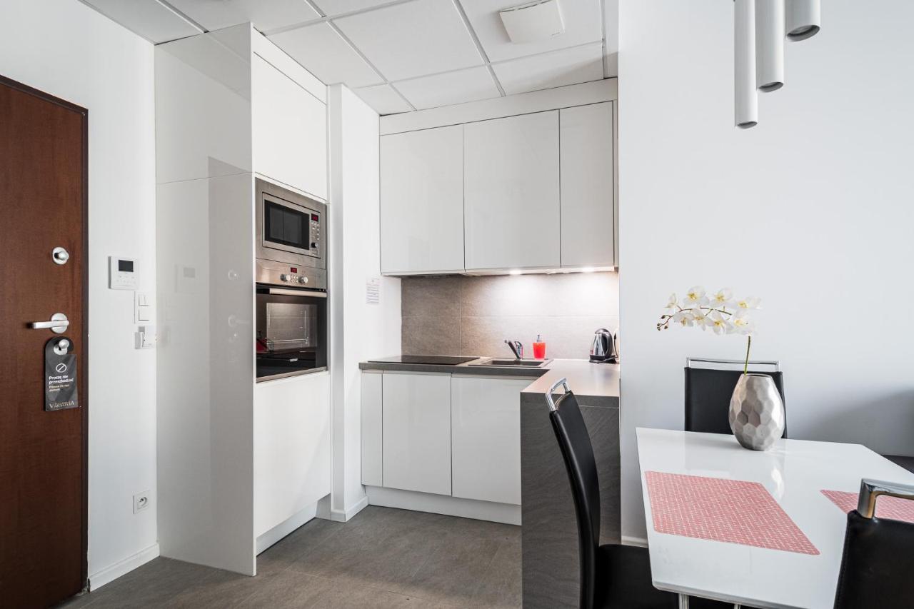 Warsaw Apartments Kasprzaka Street Екстериор снимка