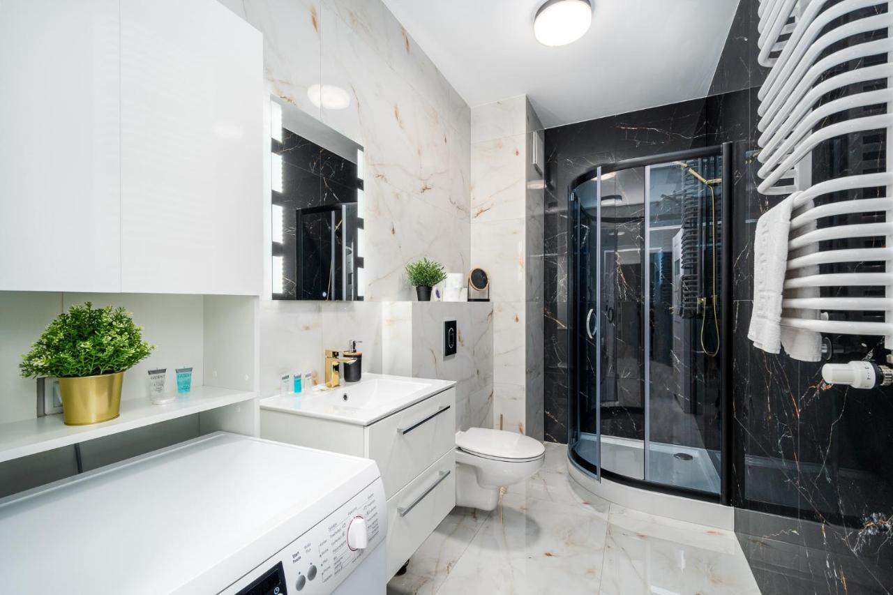Warsaw Apartments Kasprzaka Street Екстериор снимка