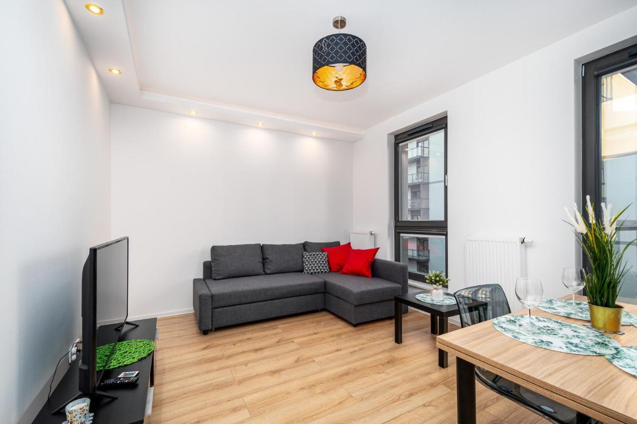 Warsaw Apartments Kasprzaka Street Екстериор снимка